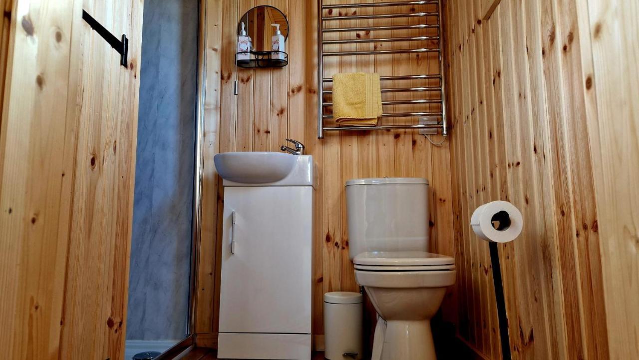 The Shepherd'S Hut @ Innlands Kilmaluag Exteriör bild